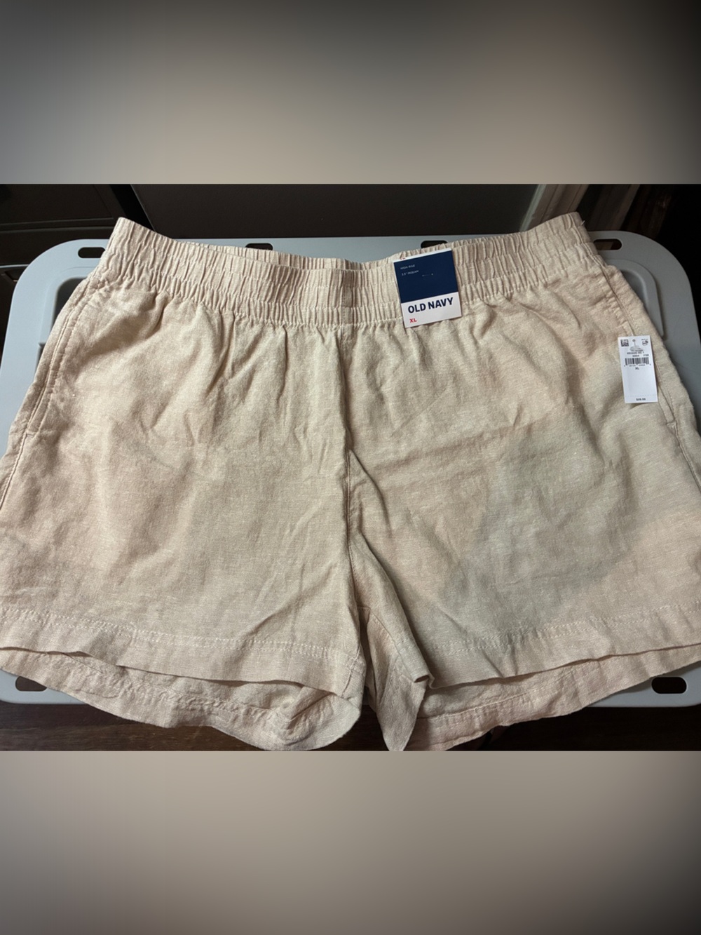 Old Navy Light Beige Linen-Blend Elastic Waist Shorts